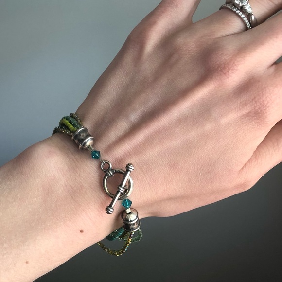 Handmade multi-strand beaded bracelet - Picture 2 of 2